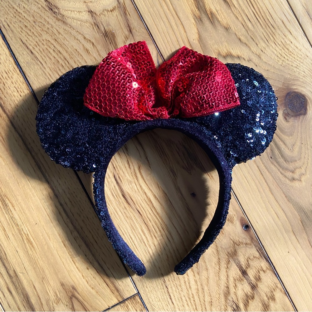 Sequin Minnie Ears